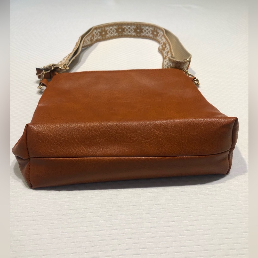 Le Miel Brown Shoulder Bag with Decorative Strap - Picture 6 of 15